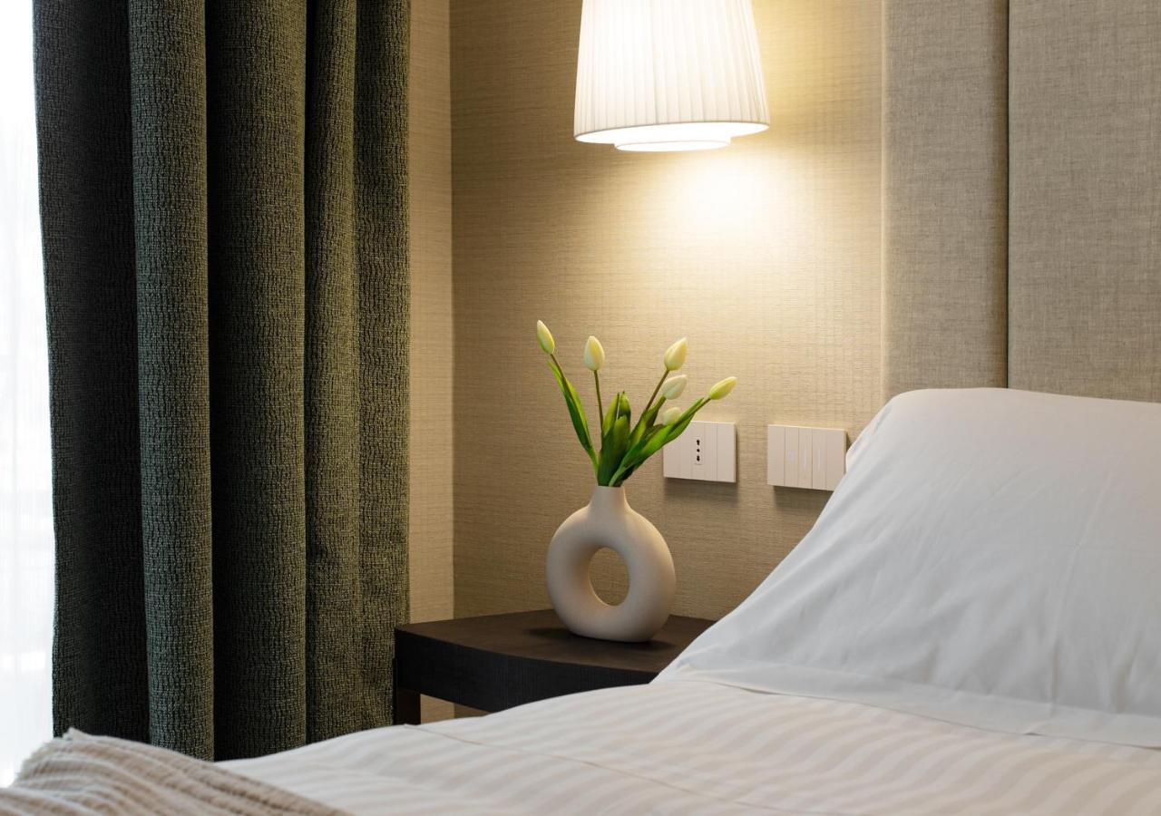 Ceccarini 9 Home Suite Home リッチョーネ エクステリア 写真